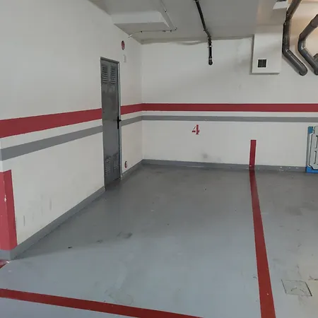 Piso Tranquilo En Aguino By Cristian&tamara 